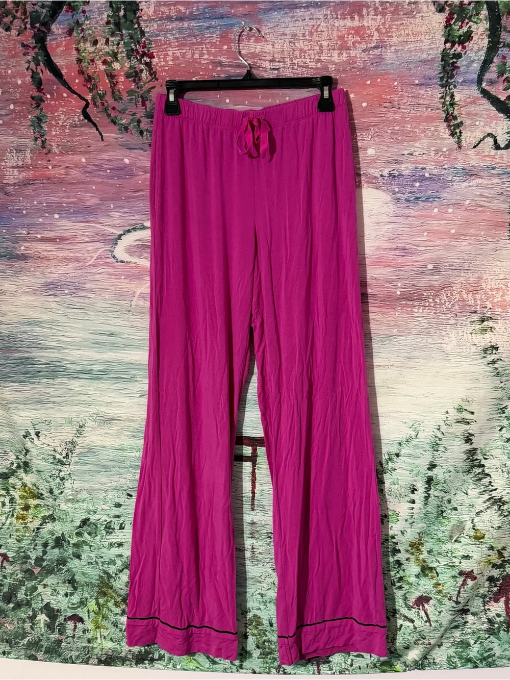 Victoria's Secret Wide-Leg Drawstring Pants in Fuchsia